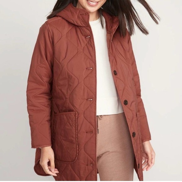 Old Navy quilted coat with hood! - Picture 4 of 4